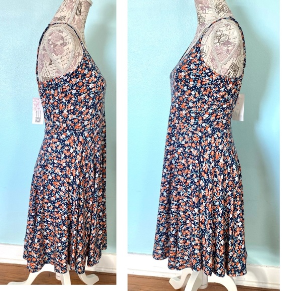 ACEVOG Women’s Spaghetti Strap Floral Skater Dress - Picture 5 of 12